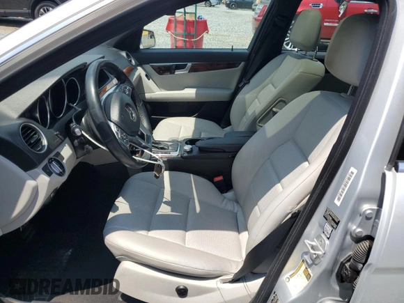2013 Mercedes-Benz C 250 Sport with VIN WDDGF4HB7DR291548, listed as a Copart auction lot 60804205 with 176,578 mi miles and Clean title. Bid and sale history available at DreamBid. Image 7.