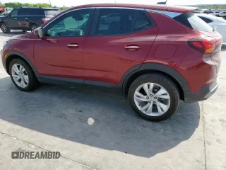 2024 Buick Encore GX Preferred z VIN KL4AMBSL5RB201576, wystawiony jako Copart lot #53548725 z przebiegiem 8 590 mil mil oraz Szkoda całkowita • Salvage title. Historia ofert i sprzedaży dostępna na DreamBid. Obrazek 2.
