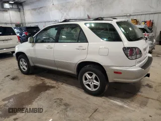 2003 Lexus RX 300 with VIN JTJHF10U030298982, listed as a Copart auction lot 61236885 with 232,276 mi miles and Non repairable. Bid and sale history available at DreamBid. Image 2.