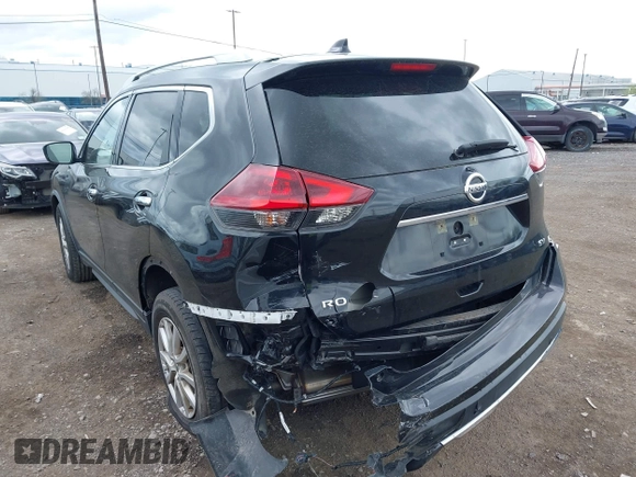 2020 Nissan Rogue SV z VIN KNMAT2MT0LP514535, wystawiony jako IAAI lot #42259711 z przebiegiem 63 339 mil mil oraz . Historia ofert i sprzedaży dostępna na DreamBid. Obrazek 3.
