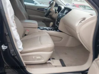 2014 Nissan Pathfinder Platinum z VIN 5N1AR2MN0EC619145, wystawiony jako IAAI lot #41032657 z przebiegiem 148 405 mil mil oraz . Historia ofert i sprzedaży dostępna na DreamBid. Obrazek 5.