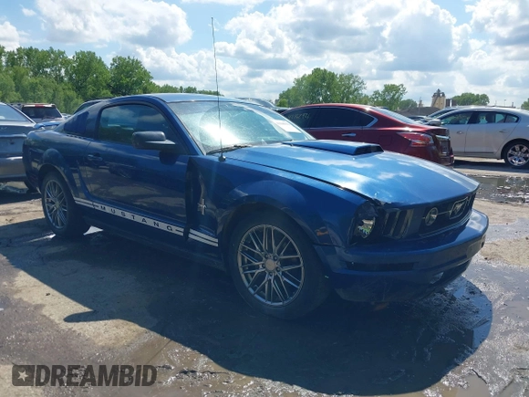2006 Ford Mustang Standard with VIN 1ZVFT80N565158094, listed as a IAAI auction lot 42168152 with 179,778 mi miles and . Bid and sale history available at DreamBid. Image 1.