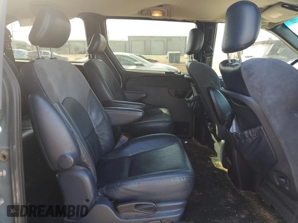 2002 Chrysler Town & Country Limited with VIN 2C8GP64L22R626979, listed as a Copart auction lot 49337495 with 203,885 mi miles and Salvage Title. Bid and sale history available at carsss.com. Image 11.