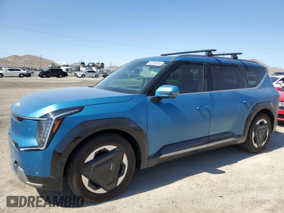 2024 Kia EV9 Land z VIN KNDADFS55R6029590, wystawiony jako Copart lot #60735054 z przebiegiem 3 733 mil mil oraz Szkoda całkowita • Salvage title. Historia ofert i sprzedaży dostępna na DreamBid. Obrazek 1.