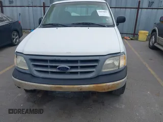 2000 Ford F-150 с VIN 2FTPX17Z9YCA99510, выставлен на аукционе IAAI как лот 42039891 с пробегом 182 615 миль миль и . История ставок и продаж доступна на DreamBid. Изображение 6.