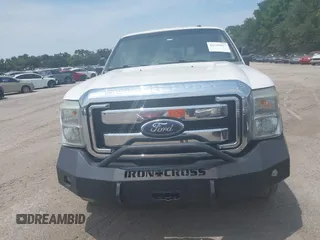 2012 Ford F-250 XL z VIN 1FT7W2BT8CEA23601, wystawiony jako IAAI lot #42345067 z przebiegiem 268 777 mil mil oraz . Historia ofert i sprzedaży dostępna na DreamBid. Obrazek 12.