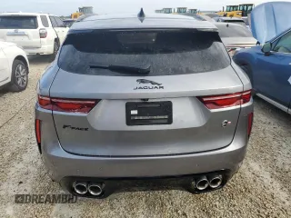 2022 Jaguar F-Pace SVR z VIN SADCZ2EE4NA702878, wystawiony jako Copart lot #74293144 z przebiegiem Nie podano mil oraz Szkoda całkowita • Salvage title. Historia ofert i sprzedaży dostępna na DreamBid. Obrazek 6.