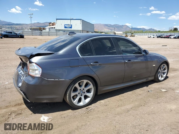 2006 BMW 3 Series 330i with VIN WBAVB33546PS05598, listed as a Copart auction lot 56436175 with 123,157 mi miles and Salvage title. Bid and sale history available at DreamBid. Image 3.