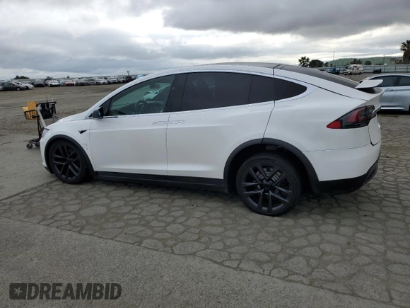 2019 Tesla Model X 75D with VIN 5YJXCAE21KF160589, listed as a Copart auction lot 50985585 with 31,273 mi miles and Salvage Title. Bid and sale history available at carsss.com. Image 2.