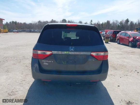 2013 Honda Odyssey EX-L with VIN 5FNRL5H69DB052609, listed as a IAAI auction lot 42088086 with 245,589 mi miles. Bid and sale history available at carsss.com. Image 16.