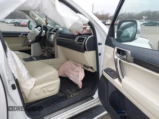 2021 Lexus GX 460 Premium z VIN JTJAM7BX5M5304457, wystawiony jako IAAI lot #41532034 z przebiegiem 66 278 mil mil oraz . Historia ofert i sprzedaży dostępna na DreamBid. Obrazek 5.