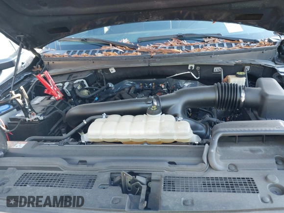 2023 Ford Expedition z VIN 1FMJU1N86PEA24308, wystawiony jako IAAI lot #41042544 z przebiegiem Nie podano mil oraz . Historia ofert i sprzedaży dostępna na DreamBid. Obrazek 10.