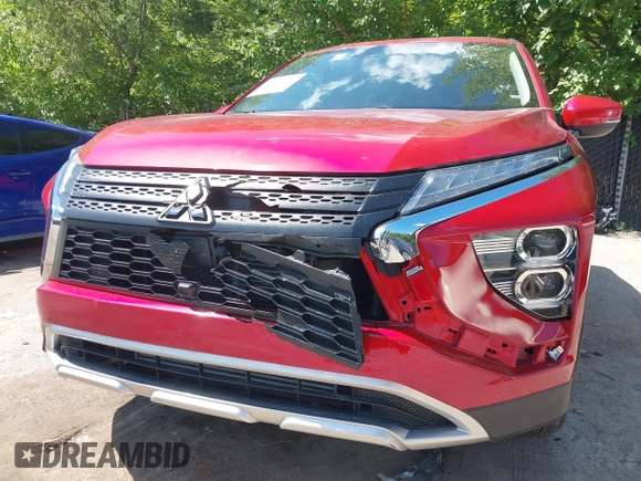 2024 Mitsubishi Eclipse Cross SE z VIN JA4ATWAA7RZ003387, wystawiony jako IAAI lot #42691727 z przebiegiem 40 419 mil mil oraz . Historia ofert i sprzedaży dostępna na DreamBid. Obrazek 6.