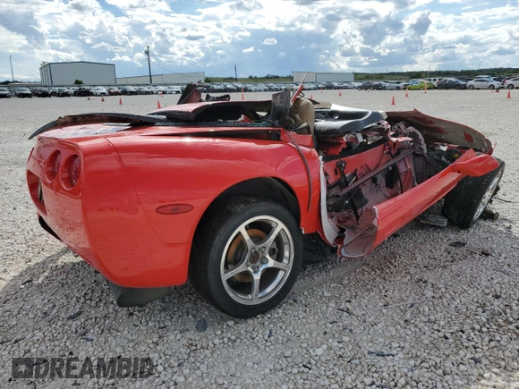 2002 Chevrolet Corvette with VIN 1G1YY22G325123372, listed as a Copart auction lot 68719554 with 0 mi miles and Salvage Title. Bid and sale history available at carsss.com. Image 3.
