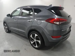 2016 Hyundai Tucson Limited z VIN KM8J3CA20GU166739, wystawiony jako Copart lot #57788505 z przebiegiem 88 280 mil mil oraz Czysty tytuł • Clean title. Historia ofert i sprzedaży dostępna na DreamBid. Obrazek 2.