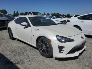 2017 Toyota 86 z VIN JF1ZNAA11H8706337, wystawiony jako Copart lot #56076365 z przebiegiem 111 330 mil mil oraz Czysty tytuł • Clean title. Historia ofert i sprzedaży dostępna na DreamBid. Obrazek 4.