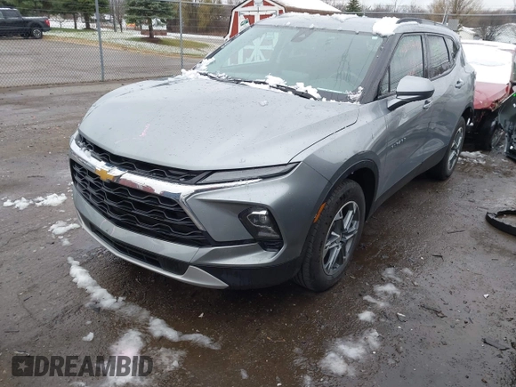 2024 Chevrolet Blazer LT z VIN 3GNKBCR4XRS162094, wystawiony jako IAAI lot #42007044 z przebiegiem 23 421 mil mil oraz . Historia ofert i sprzedaży dostępna na DreamBid. Obrazek 18.