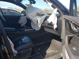2017 Audi Q7 Premium Plus z VIN WA1LAAF79HD020038, wystawiony jako IAAI lot #41911171 z przebiegiem 51 317 mil mil oraz . Historia ofert i sprzedaży dostępna na DreamBid. Obrazek 5.