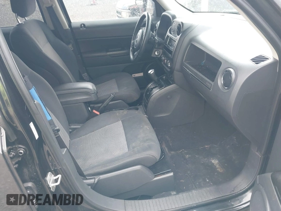 2011 Jeep Patriot Latitude with VIN 1J4NF1GBXBD122372, listed as a IAAI auction lot 40814309 with 179,523 mi miles and . Bid and sale history available at DreamBid. Image 5.