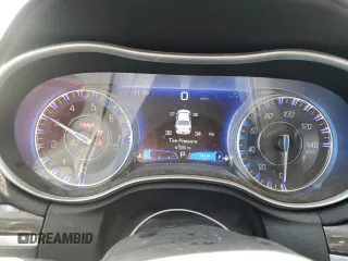 2022 Chrysler 300 Touring L with VIN 2C3CCADG6NH170906, listed as a Copart auction lot 52799445 with 41,555 mi miles and Salvage Title. Bid and sale history available at DreamBid. Image 9.