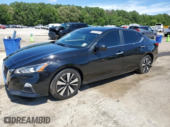 2021 Nissan Altima 2.5 SV with VIN 1N4BL4DV0MN353463, listed as a Copart auction lot 62291304 with 104,768 mi miles and Salvage Title. Bid and sale history available at carsss.com. Image 1.