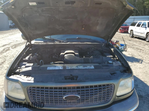 2001 Ford Expedition Eddie Bauer с VIN 1FMRU17WX1LB77470, выставлен на аукционе Copart как лот 86976254 с пробегом Не указан миль и На запчасти • Non repairable. История ставок и продаж доступна на DreamBid. Изображение 12.