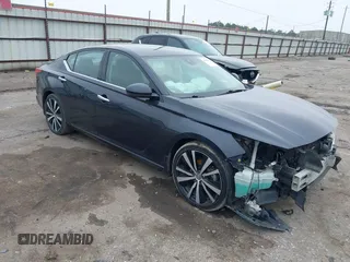 2020 Nissan Altima Platinum with VIN 1N4BL4FV1LC154526, listed as a IAAI auction lot 41423615 with 105,503 mi miles and . Bid and sale history available at carsss.com. Image 1.