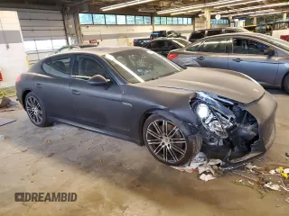 2015 Porsche Panamera 4 z VIN WP0AA2A73FL006102, wystawiony jako Copart lot #58297934 z przebiegiem 101 863 mil mil oraz Szkoda całkowita • Salvage title. Historia ofert i sprzedaży dostępna na DreamBid. Obrazek 4.