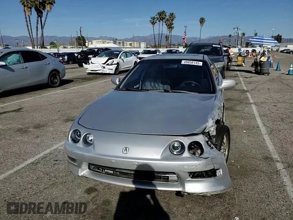 2000 Acura Integra LS z VIN JH4DB7658YS004335, wystawiony jako Copart lot #49858145 z przebiegiem 220 238 mil mil oraz Szkoda całkowita • Salvage title. Historia ofert i sprzedaży dostępna na DreamBid. Obrazek 11.