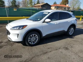 2020 Ford Escape SE с VIN 1FMCU9G67LUC17151, выставлен на аукционе Copart как лот 55517665 с пробегом 39 911 миль миль и Списание • Salvage title. История ставок и продаж доступна на DreamBid. Изображение 1.