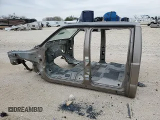 2005 Ford F-350 XL с VIN 1FTWW31P15EC18710, выставлен на аукционе Copart как лот 88154275 с пробегом Не указан миль и На запчасти • Non repairable. История ставок и продаж доступна на DreamBid. Изображение 2.