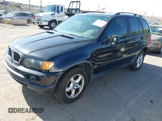 2003 BMW X5 3.0i z VIN 5UXFA53583LW26702, wystawiony jako IAAI lot #42442916 z przebiegiem 129 783 mil mil oraz . Historia ofert i sprzedaży dostępna na DreamBid. Obrazek 2.