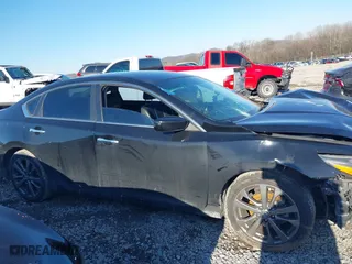 2018 Nissan Altima 2.5 SL with VIN 1N4AL3AP2JC249527, listed as a IAAI auction lot 41315829 with 62,931 mi miles. Bid and sale history available at carsss.com. Image 12.