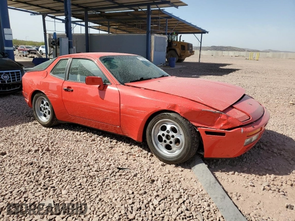 1986 Porsche 944 z VIN WP0AA0954GN154787, wystawiony jako Copart lot #47305065 z przebiegiem 73 671 mil mil oraz Szkoda całkowita • Salvage title. Historia ofert i sprzedaży dostępna na DreamBid. Obrazek 4.