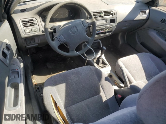 1997 Honda Civic EX z VIN 1HGEJ8142VL136575, wystawiony jako Copart lot #49732395 z przebiegiem 296 782 mil mil oraz Szkoda całkowita • Salvage title. Historia ofert i sprzedaży dostępna na DreamBid. Obrazek 8.