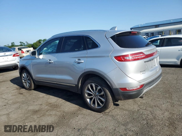 2019 Lincoln MKC Select с VIN 5LMCJ2D98KUL15132, выставлен на аукционе Copart как лот 61748785 с пробегом 48 603 миль миль и Списание • Salvage title. История ставок и продаж доступна на DreamBid. Изображение 2.