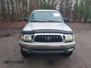 2001 Toyota Tacoma with VIN 5TEHN72N81Z840101, listed as a IAAI auction lot 42201024 with 133,958 mi miles and . Bid and sale history available at carsss.com. Image 12.
