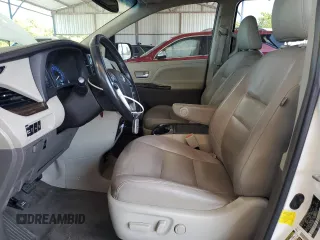 2015 Toyota Sienna Limited z VIN 5TDDK3DC7FS119915, wystawiony jako Copart lot #61974325 z przebiegiem 134 806 mil mil oraz Szkoda całkowita • Salvage title. Historia ofert i sprzedaży dostępna na DreamBid. Obrazek 7.