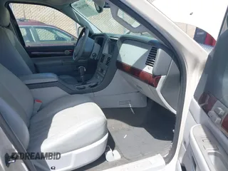 2005 Lincoln Aviator with VIN 5LMEU88H05ZJ25627, listed as a IAAI auction lot 42090181 with 96,694 mi miles and . Bid and sale history available at DreamBid. Image 5.