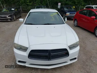 2013 Dodge Charger Police z VIN 2C3CDXAT8DH538423, wystawiony jako IAAI lot #42520854 z przebiegiem 147 346 mil mil oraz . Historia ofert i sprzedaży dostępna na DreamBid. Obrazek 6.