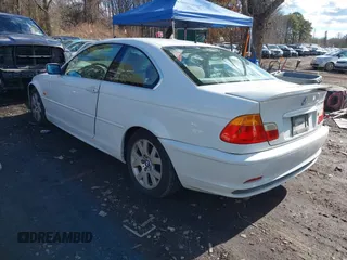 2000 BMW 3 Series 323Ci with VIN WBABM3347YJN84185, listed as a IAAI auction lot 41503159 with 164,152 mi miles and . Bid and sale history available at DreamBid. Image 3.
