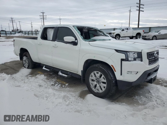 2024 Nissan Frontier SV z VIN 1N6ED1FK3RN618063, wystawiony jako Copart lot #45242025 z przebiegiem 24 979 mil mil oraz Szkoda całkowita • Salvage title. Historia ofert i sprzedaży dostępna na DreamBid. Obrazek 4.