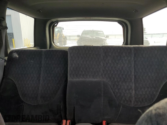 2001 GMC Jimmy SLE with VIN 1GKDT13W512196056, listed as a Copart auction lot 46338225 with 205,918 mi miles and Salvage Title. Bid and sale history available at carsss.com. Image 10.