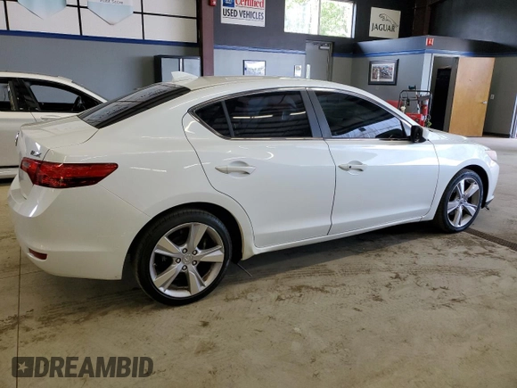 2015 Acura ILX with VIN 19VDE1F32FE010953, listed as a Copart auction lot 59543235 with 152,204 mi miles and Clean title. Bid and sale history available at DreamBid. Image 3.