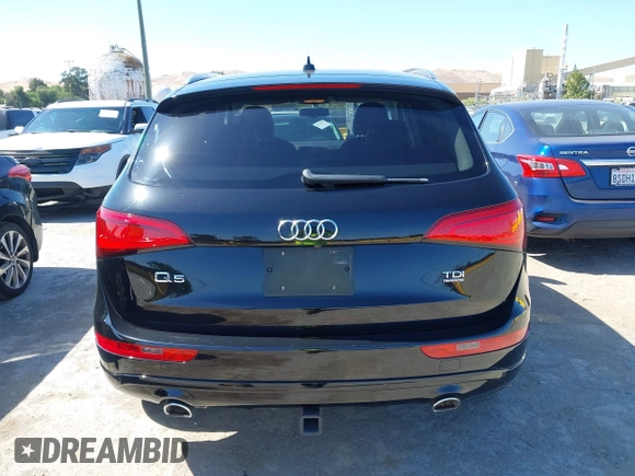 2014 Audi Q5 Premium Plus z VIN WA1CMAFP8EA041094, wystawiony jako IAAI lot #42316641 z przebiegiem 86 322 mil mil oraz . Historia ofert i sprzedaży dostępna na DreamBid. Obrazek 16.