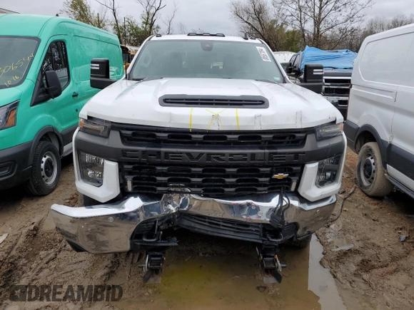 2020 Chevrolet Silverado 3500HD Work Truck with VIN 1GC4YSEY4LF181349, listed as a Copart auction lot 80557094 with 58,469 mi miles and Salvage Title. Bid and sale history available at carsss.com. Image 5.