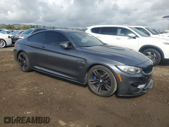 2016 BMW M4 z VIN WBS3R9C53GK338336, wystawiony jako Copart lot #50939815 z przebiegiem 81 818 mil mil oraz Szkoda całkowita • Salvage title. Historia ofert i sprzedaży dostępna na DreamBid. Obrazek 4.
