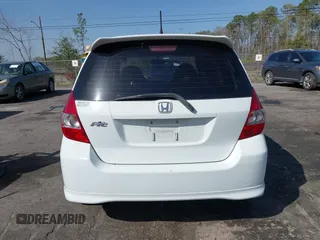 2007 Honda Fit Sport with VIN JHMGD37627S042665, listed as a IAAI auction lot 41734791 with 134,444 mi miles. Bid and sale history available at carsss.com. Image 15.