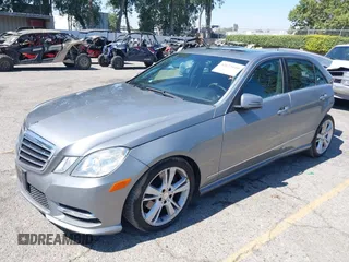 2013 Mercedes-Benz E 350 Luxury with VIN WDDHF5KB9DA728662, listed as a IAAI auction lot 42673110 with 102,824 mi miles and . Bid and sale history available at DreamBid. Image 18.
