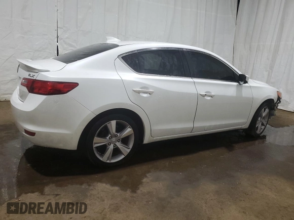 2015 Acura ILX Premium z VIN 19VDE1F51FE001680, wystawiony jako Copart lot #79423534 z przebiegiem 104 096 mil mil oraz Czysty tytuł • Clean title. Historia ofert i sprzedaży dostępna na DreamBid. Obrazek 3.